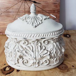 Victorian Trinket Box M27433 THE GREAT INDOOR